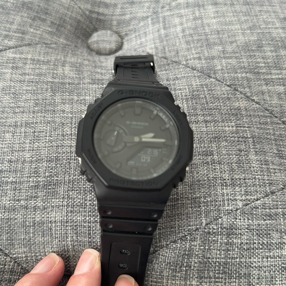 Casio G-Shock GA-2100 all black watch - Picture 2 of 3